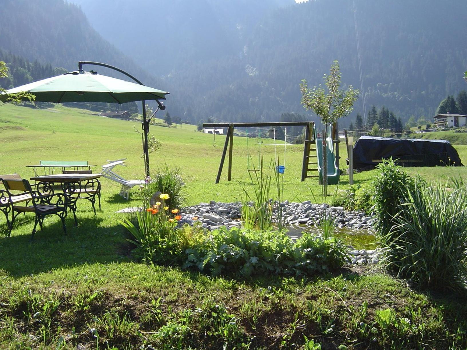 Wohlfühlpension Tirolerhof Partenen Exterior foto